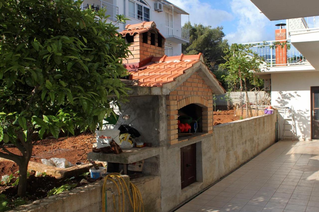 Apartments With A Parking Space Jelsa, Hvar - 8765 イェルサ エクステリア 写真