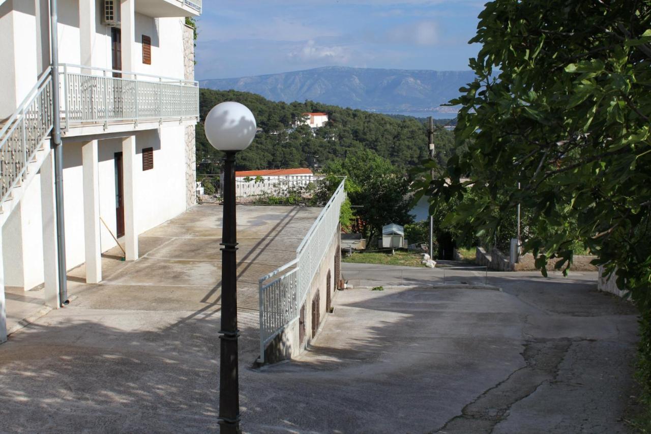 Apartments With A Parking Space Jelsa, Hvar - 8765 イェルサ エクステリア 写真