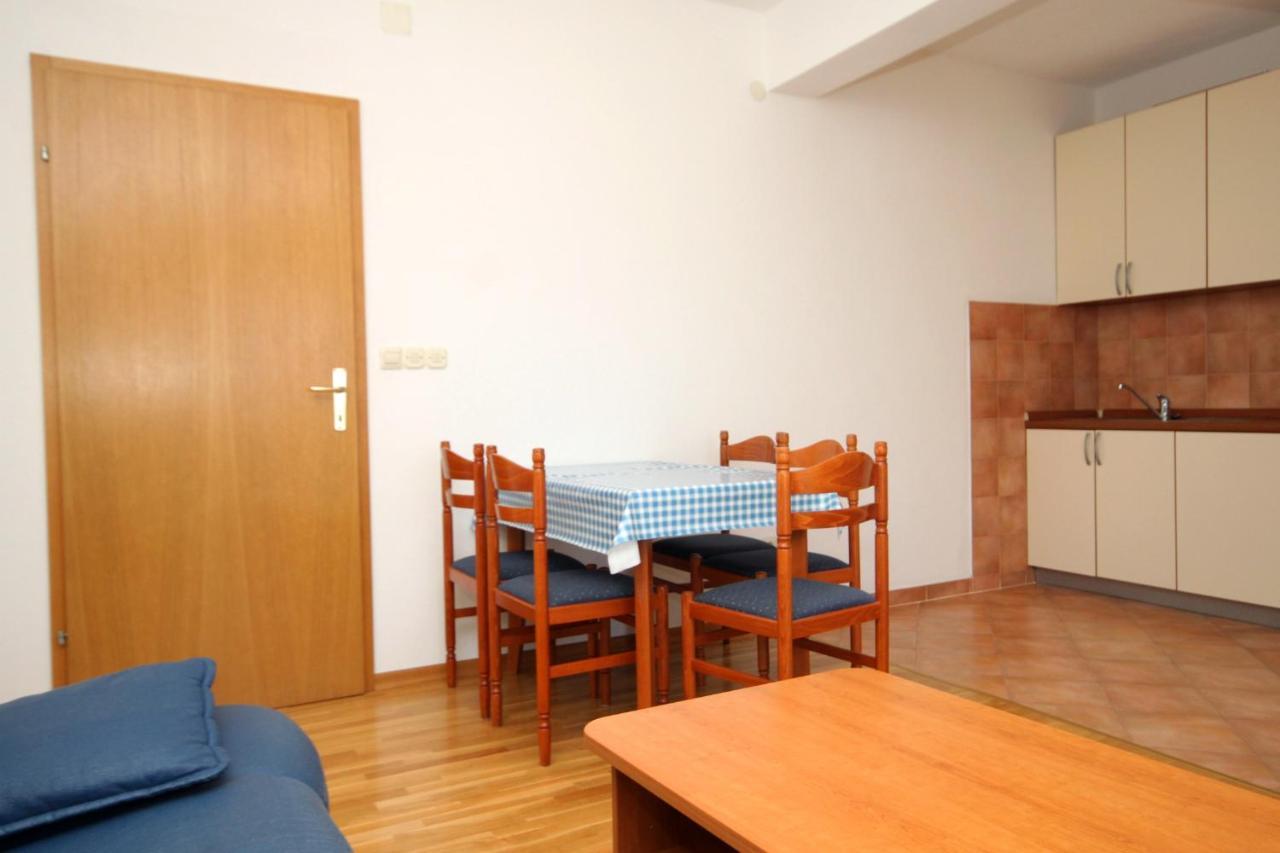 Apartments With A Parking Space Jelsa, Hvar - 8765 イェルサ エクステリア 写真