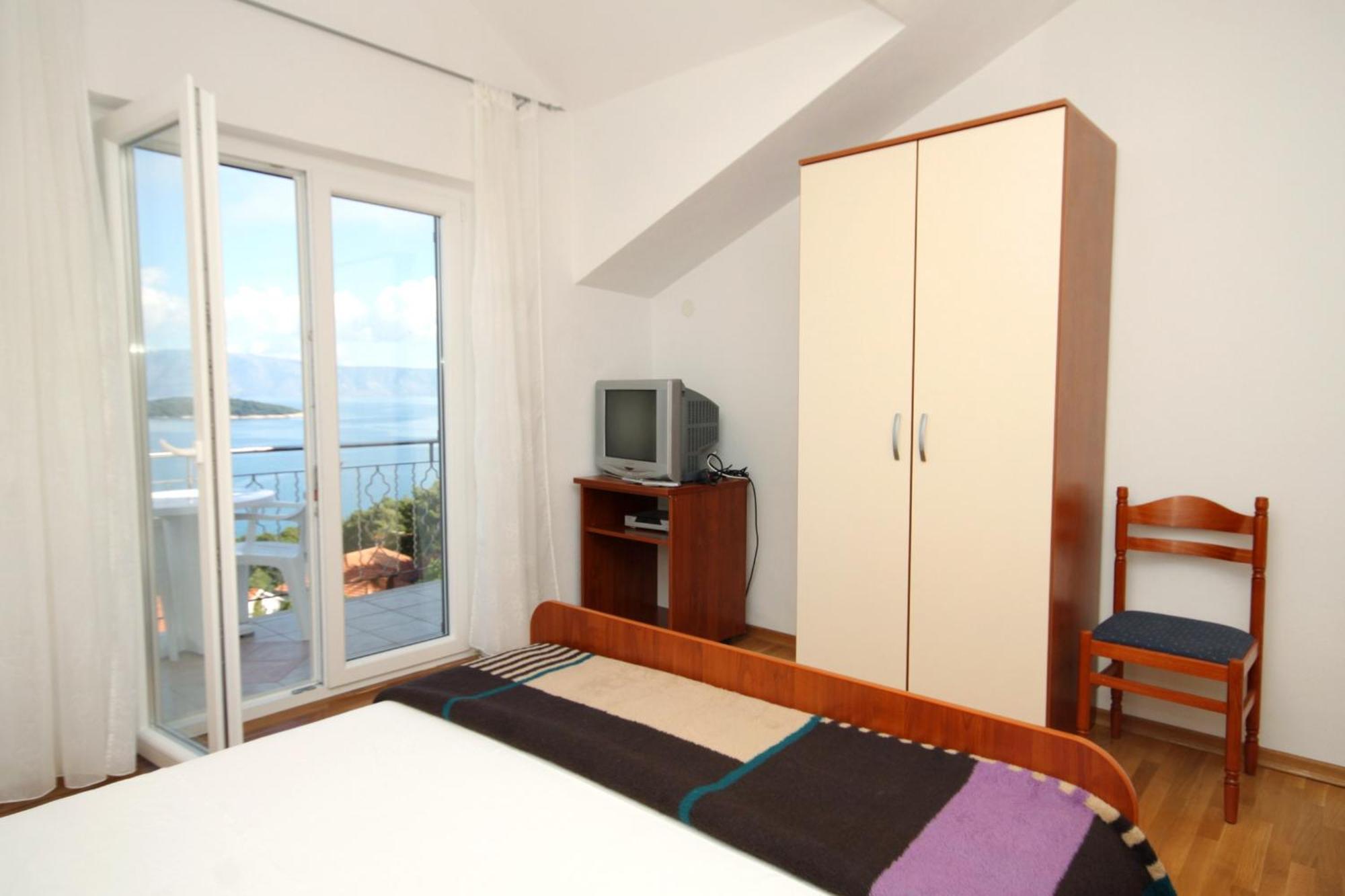 Apartments With A Parking Space Jelsa, Hvar - 8765 イェルサ 部屋 写真